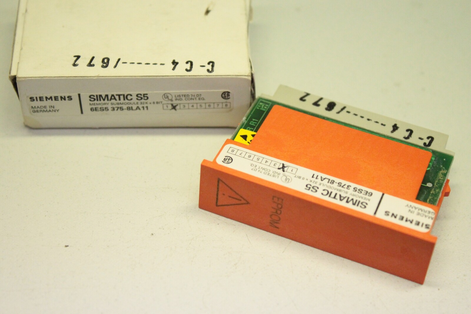 SIEMENS SIMATIC S5 6ES5375-8LA11 E:02 memory module EPROM 6ES53758LA11 original packaging