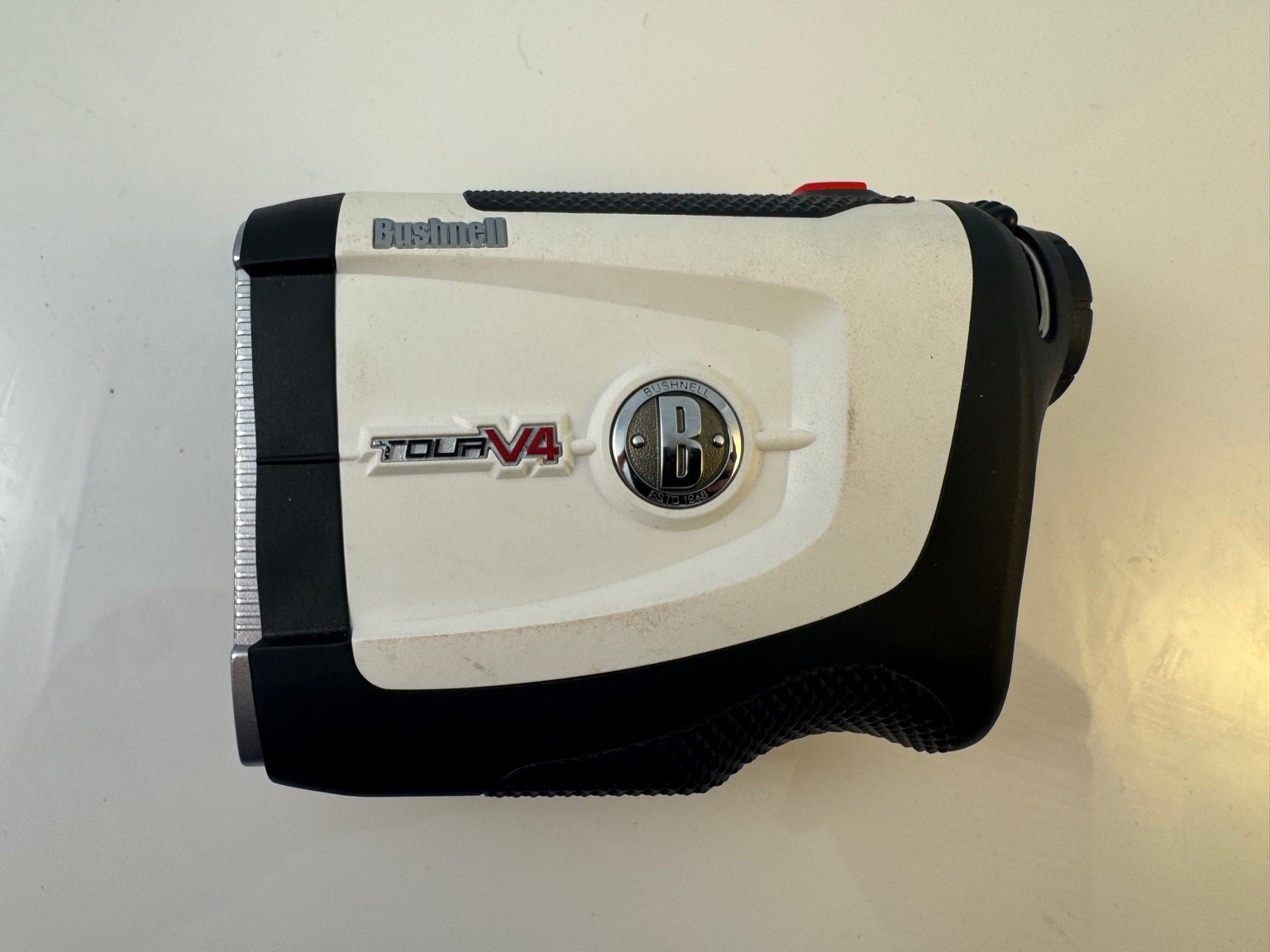 Bushnell Tour V4 Golf Laser Rangefinder ProCertified w/ Case Tested & Working