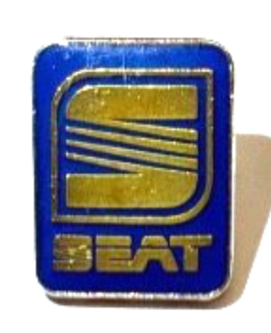 SEAT Logo Pin (H36)