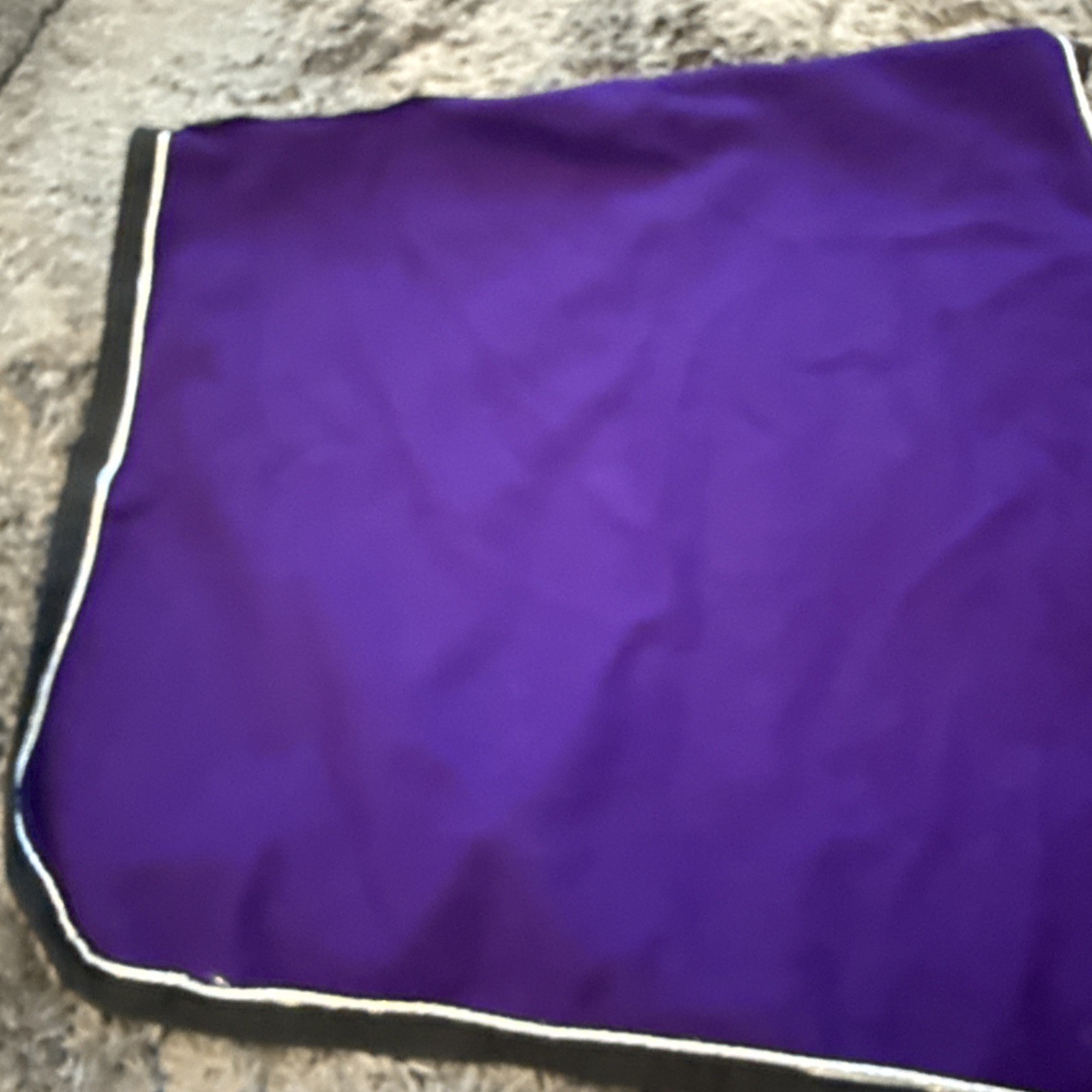 Quarter Sheet W/key Hole Wool