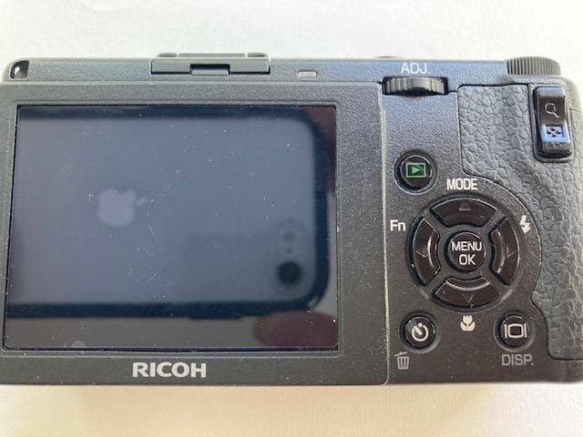 Ricoh GR Digital II Ricoh GR Digital 2
