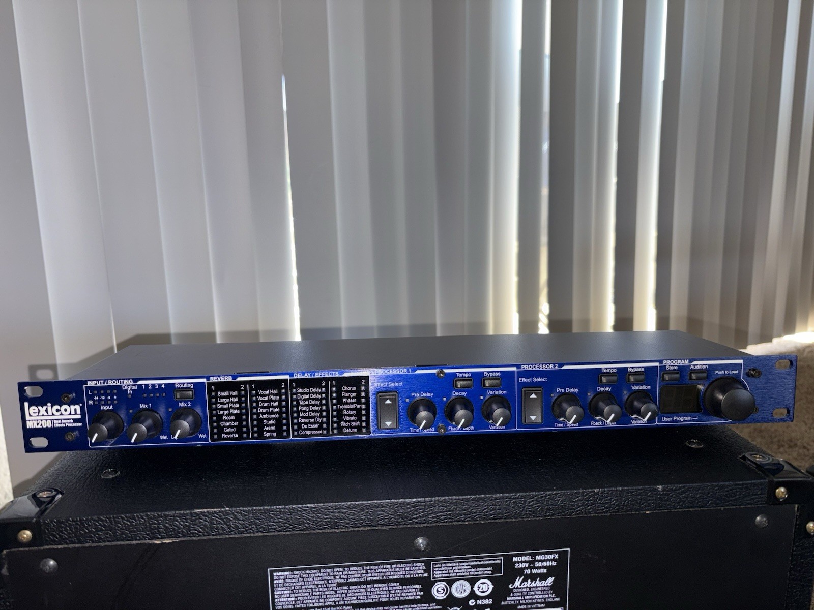Lexicon MX200 2-Ch Digital Multi-Effects Dual Reverb 1U Rack MIDI S/PDIF USB