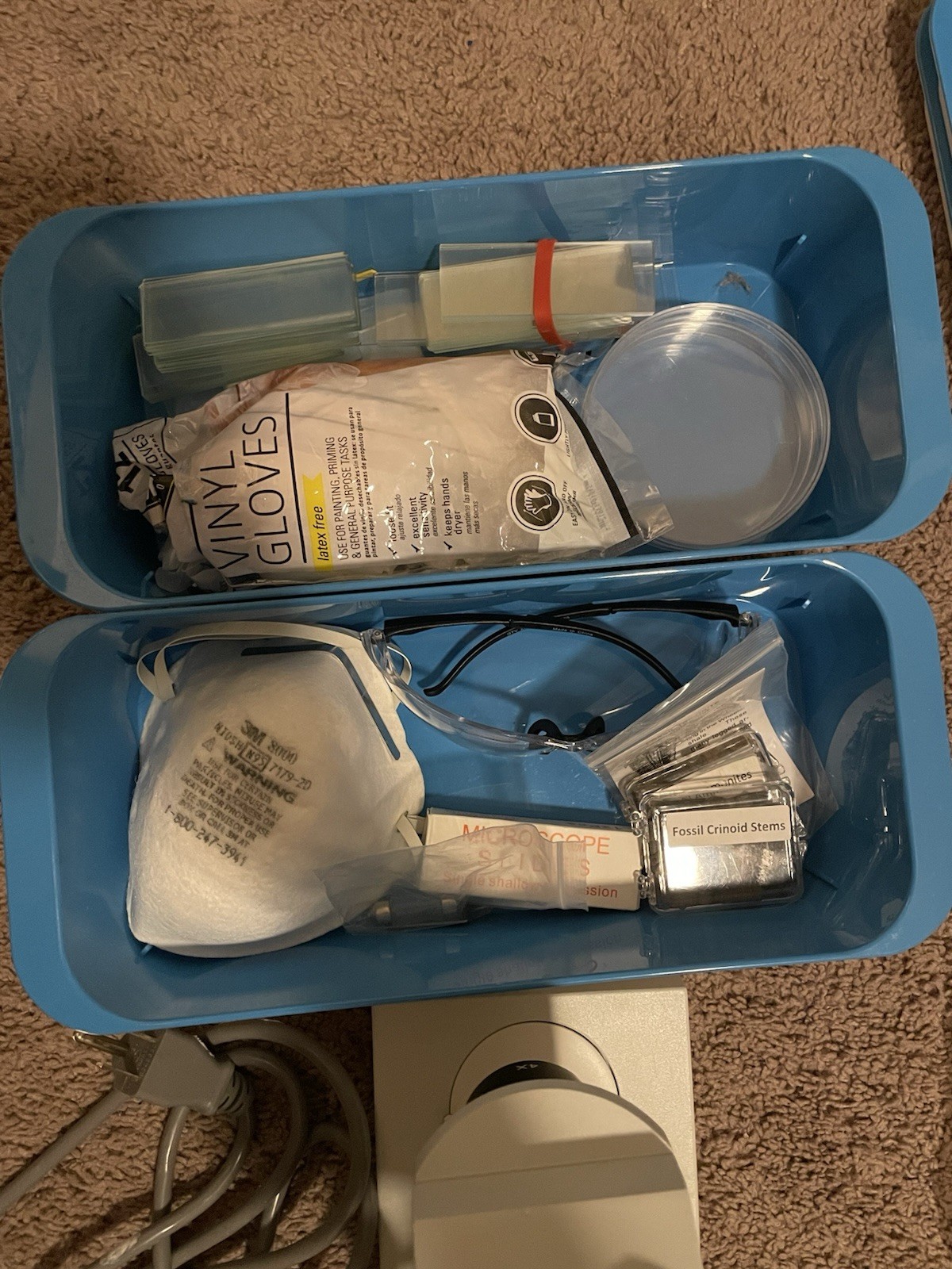 AmScope Microscope with Slides & More Extras