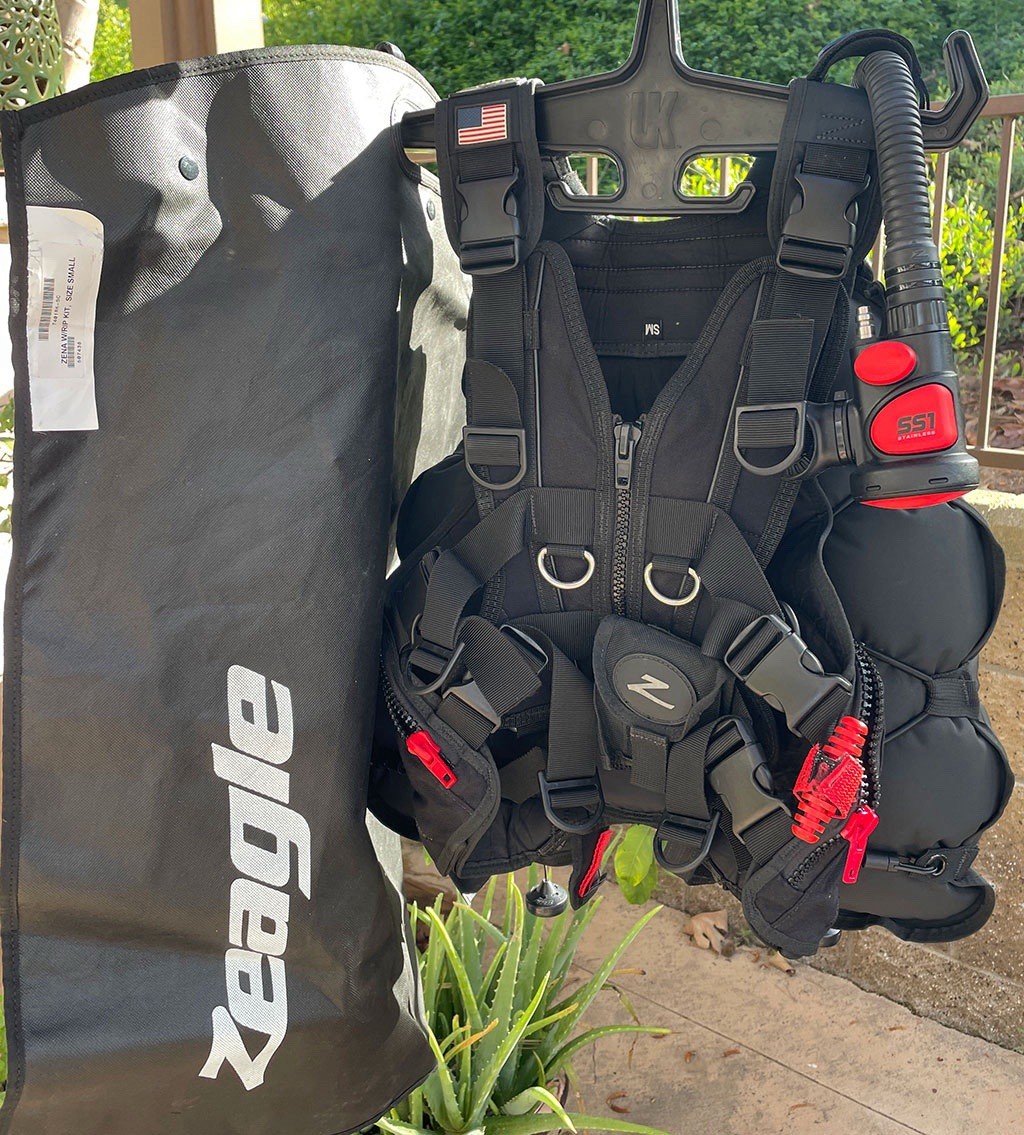 Zeagle Zena BCD (Small) with Atomic Aquatics SS1 Safe Second.