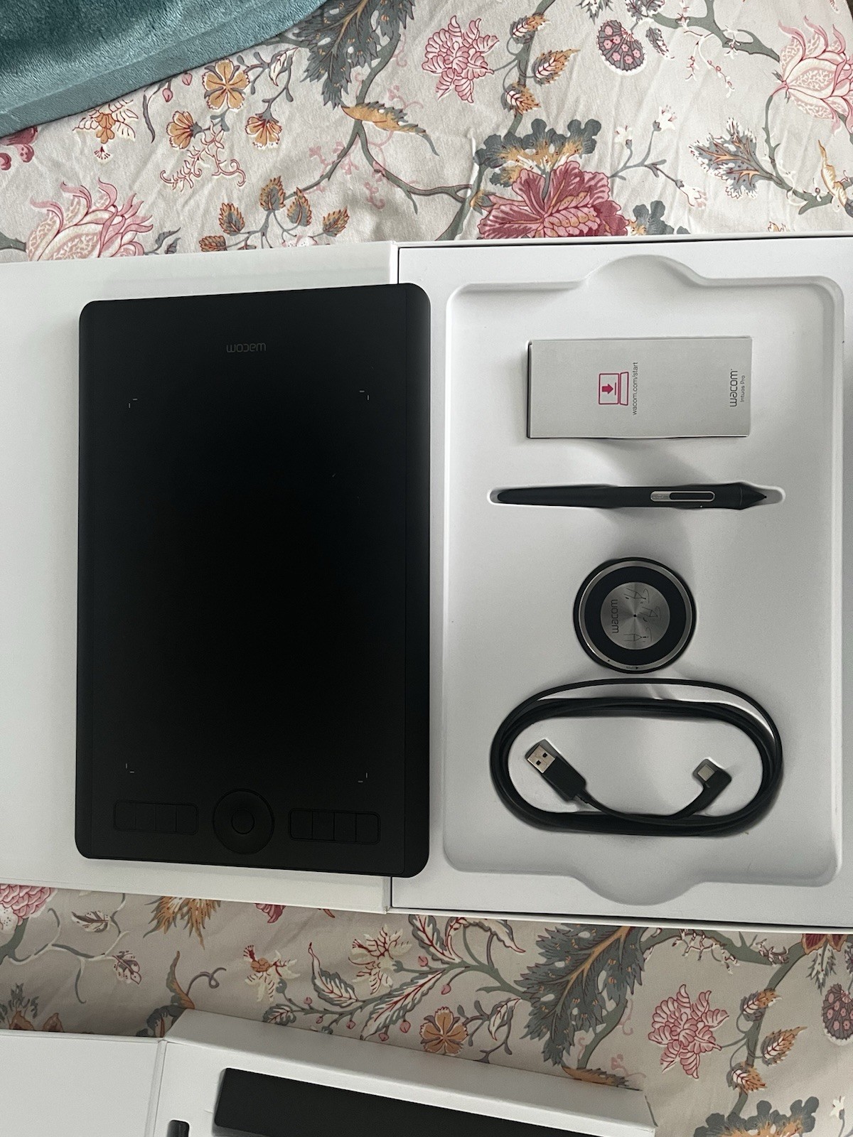 Wacom Intuos Pro Medium – Paper Edition