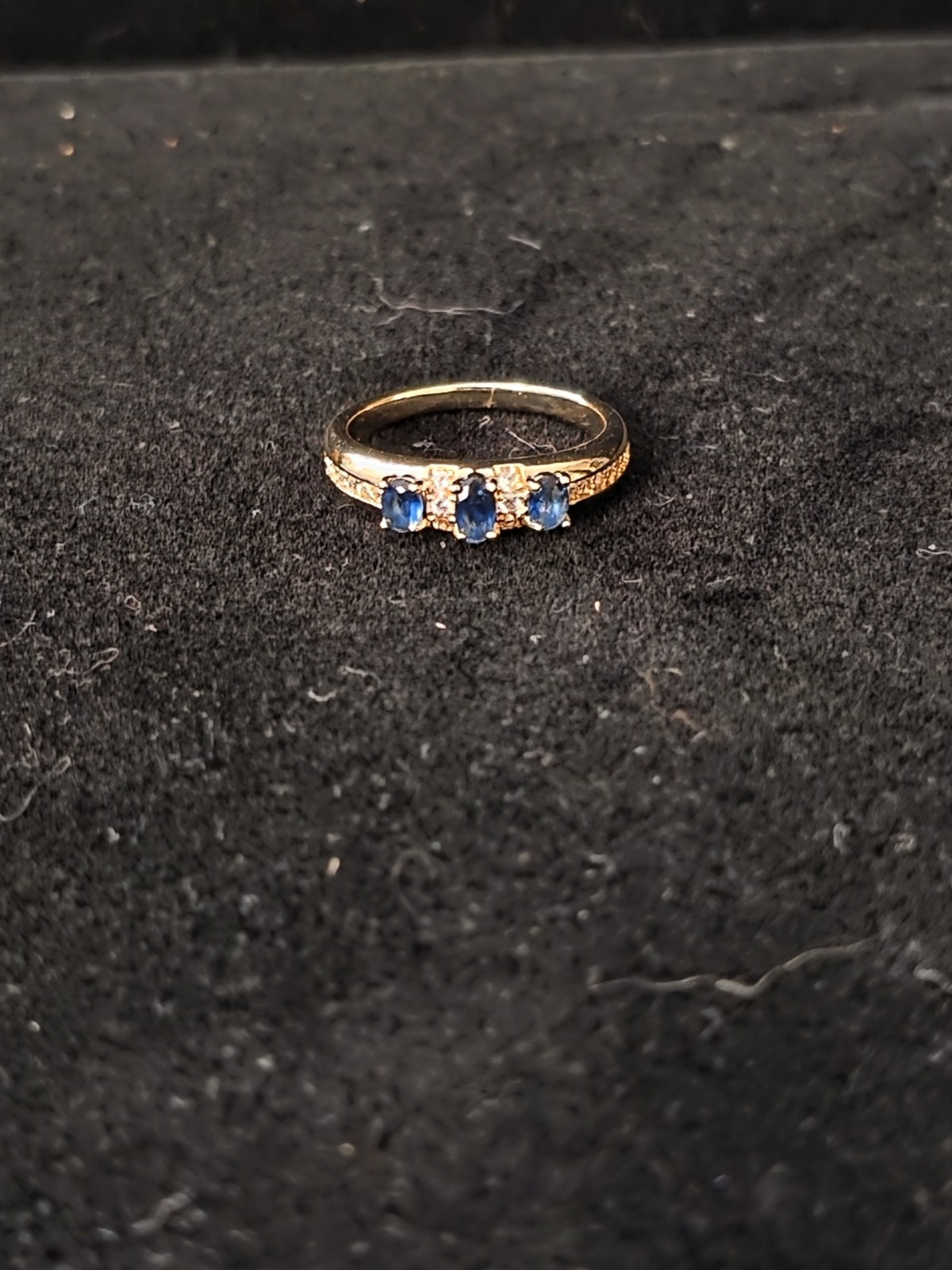 Gold Tone 3 Blue Stones Ring Size 8 New In Pkg Costume Jewelry FREE SHIPPING