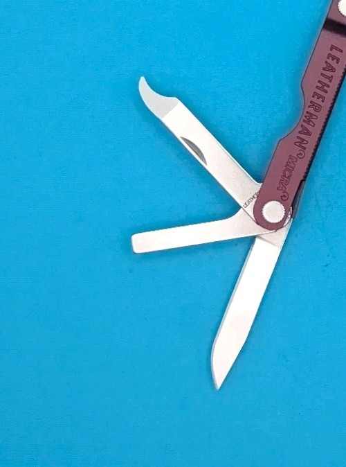 Leatherman Micra Multi-Tool, Knife, Scissors, Key Ring, Maroon! *IVAN ALEXANDER*