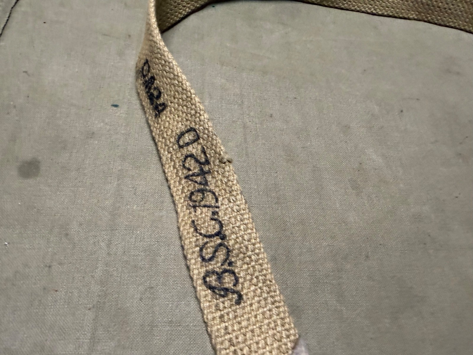 ORIGINAL BRITISH P1937 P37 SPARE EQUIPMENT WEB STRAP