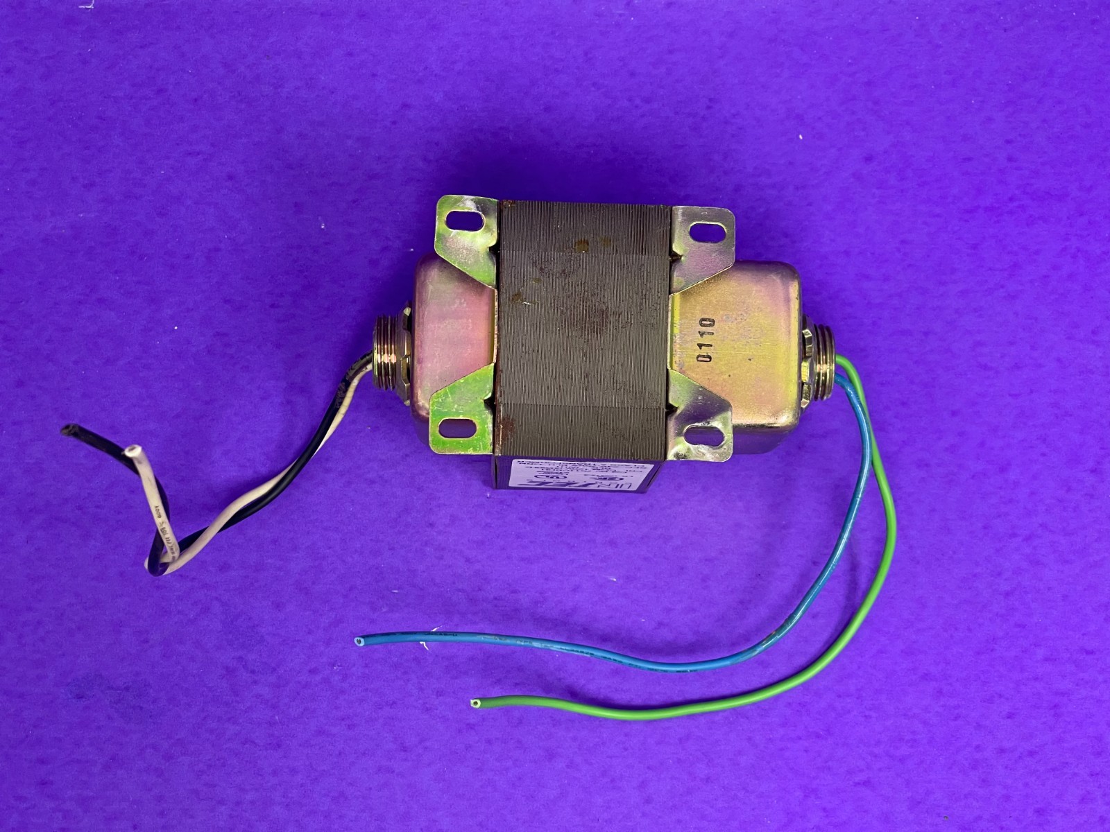 INTEC Controls 7511CBDH Transformer 120V / 24V Sec, 75 VA