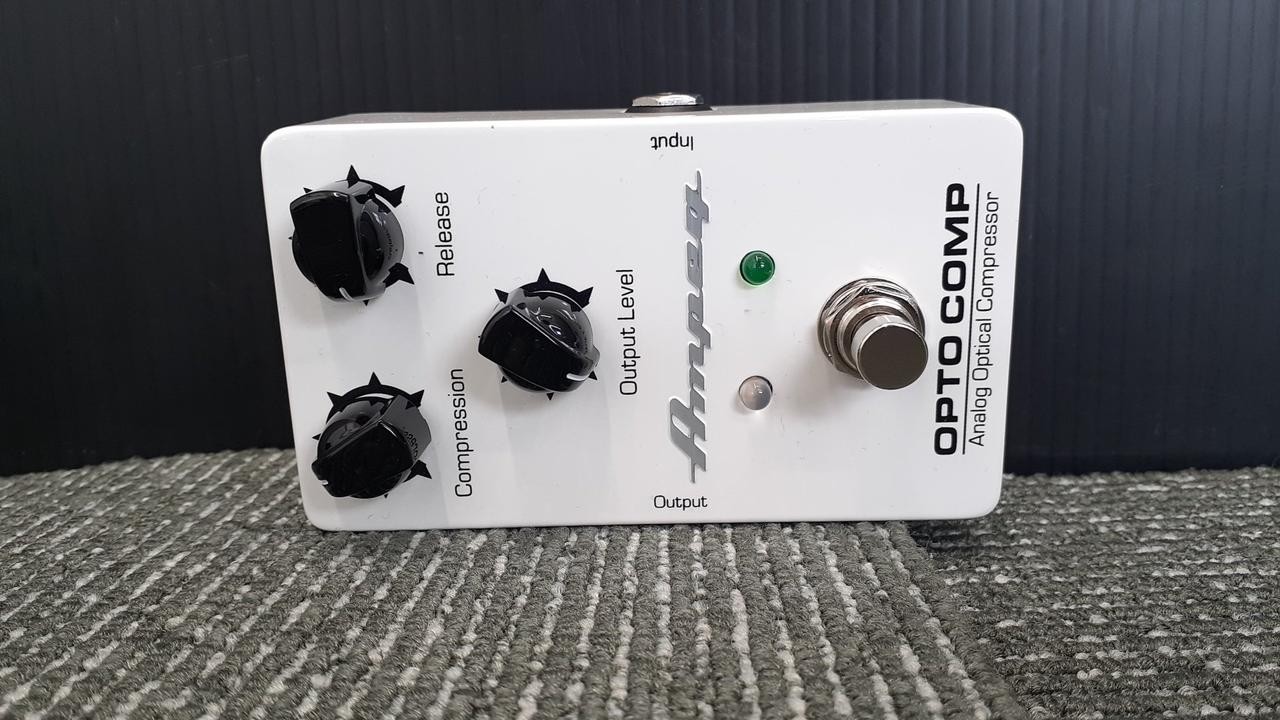 Ampeg OPTO Compressor Effects Pedal Tested & Works 92292