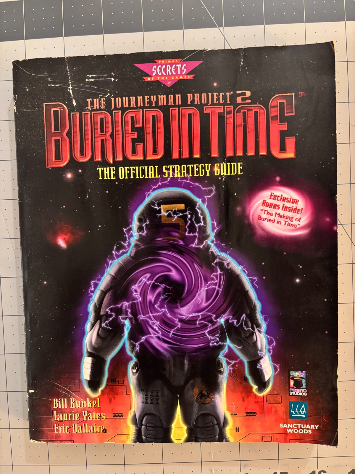 The Journeyman Project 2: Buried in Time - Official Strategy Guide (1995 Prima)