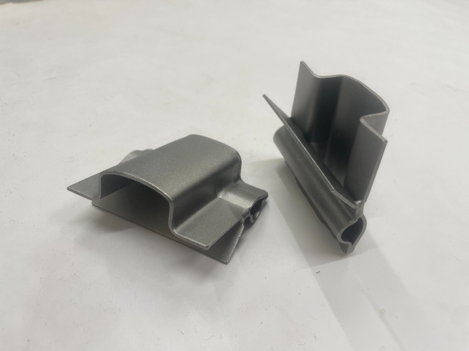 UNIVERSAL WELD ON HEADREST BRACKETS (PAIR)