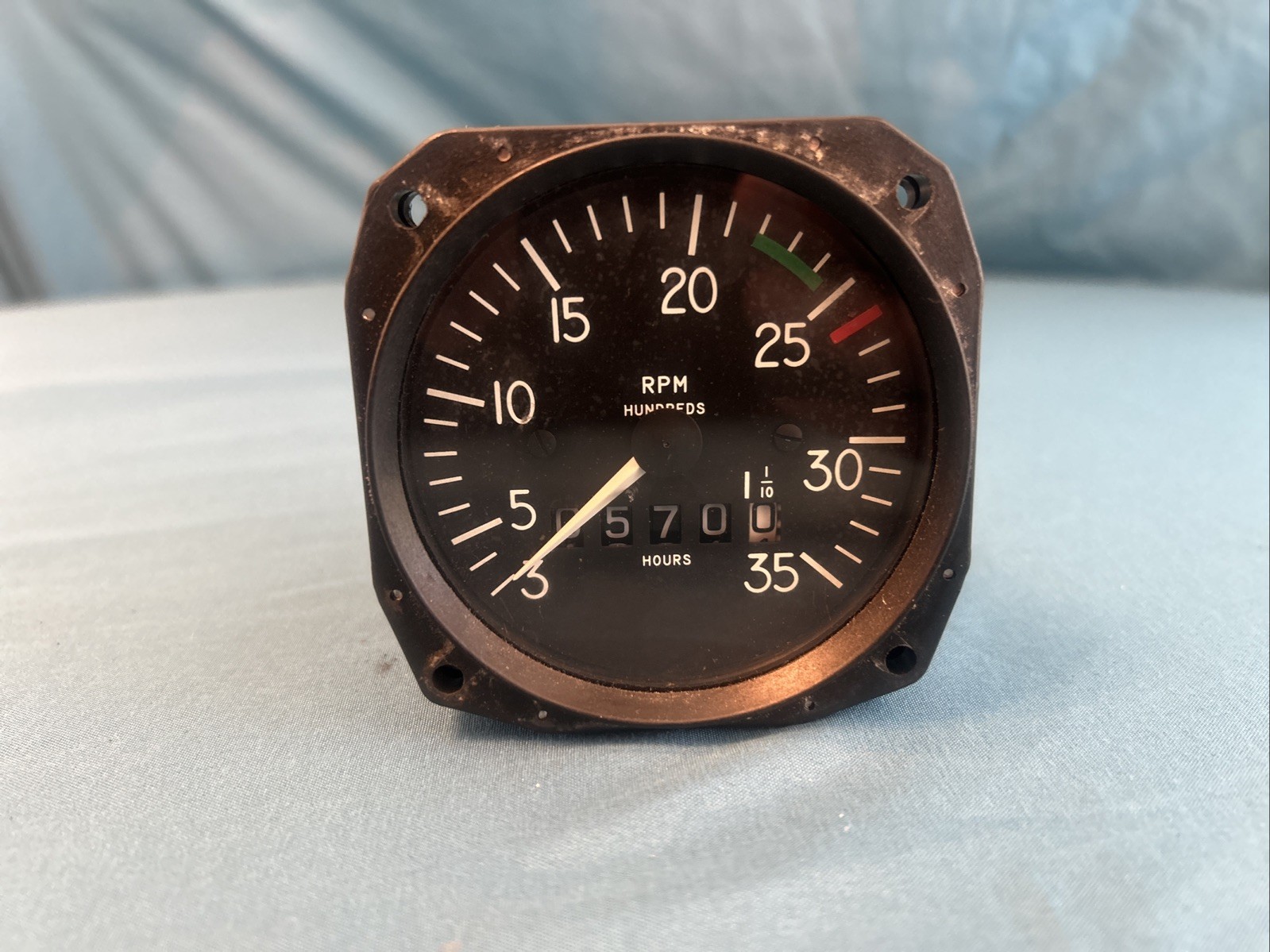 Mitchell Aircraft Tachometer D1-112-5023