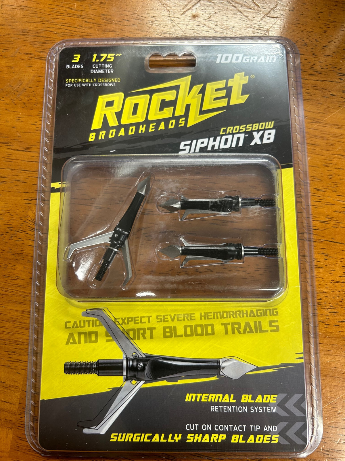 3 blade 100 GR Siphon XB Crossbow Broadheads made by Rocket Broadheads