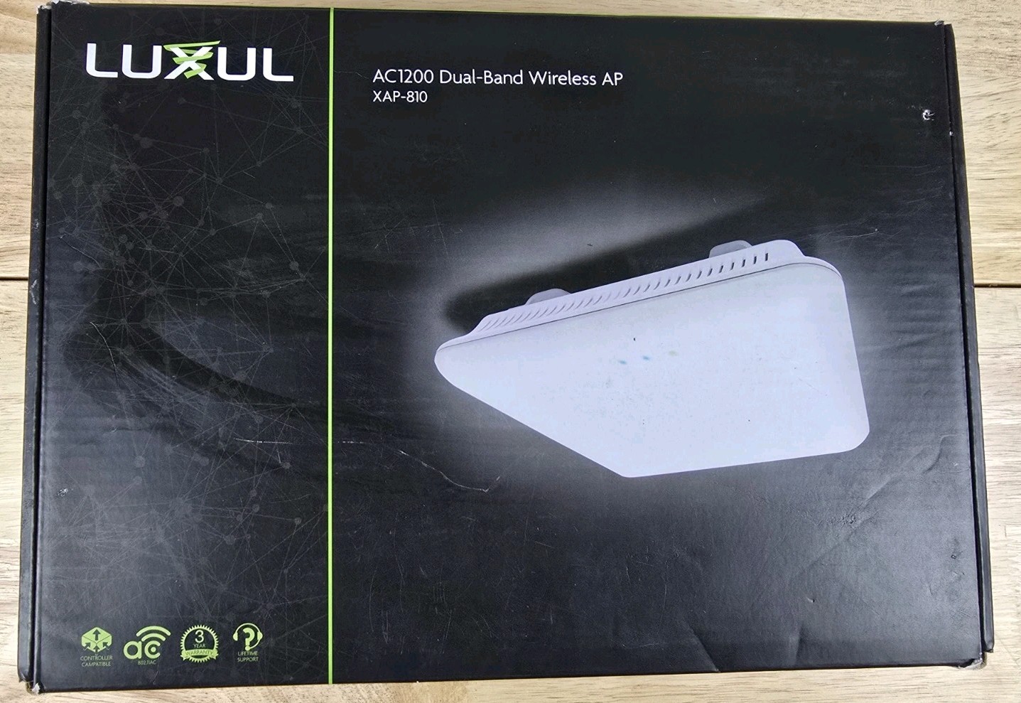 Luxul XAP-810 AC1200 Dual-Band Wireless Access Point 802.11ac PoE Complete NIB