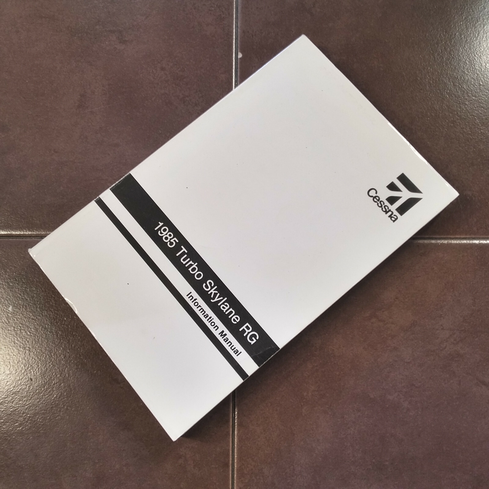 1985 Cessna TR182 Turbo SkylaneRG Pilot's Information Manual