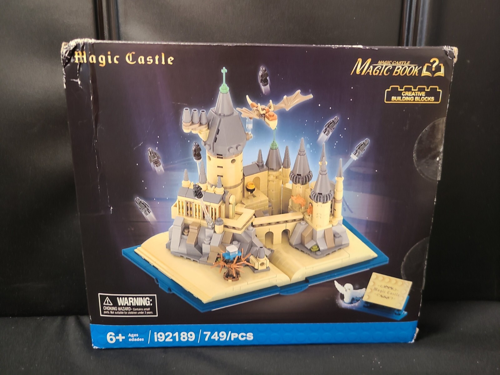 Magic Castle Magic Book Building Toys 749 Pcs. NEW