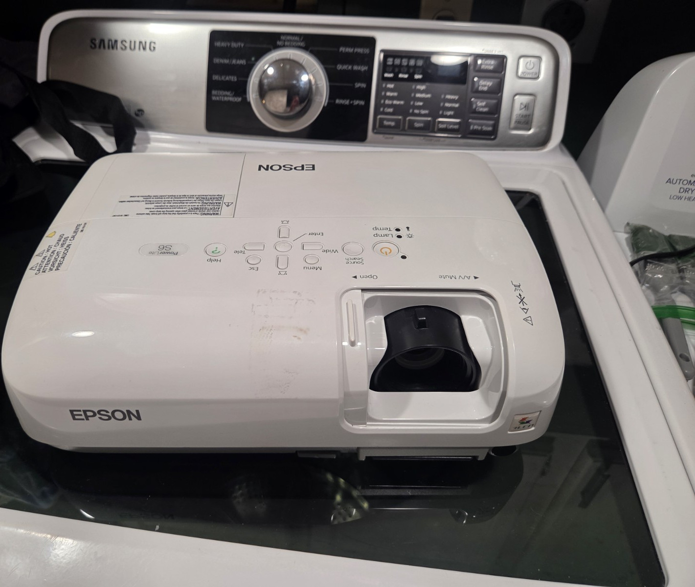 Epson PowerLite S6 Desktop Projector White USB VGA S-Video Composite RCA