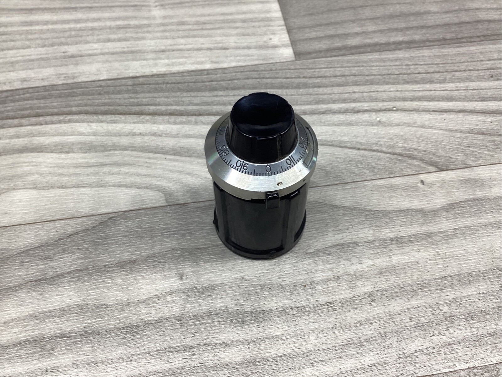 Helipot AR 5K L.25 Potentiometer #827F290