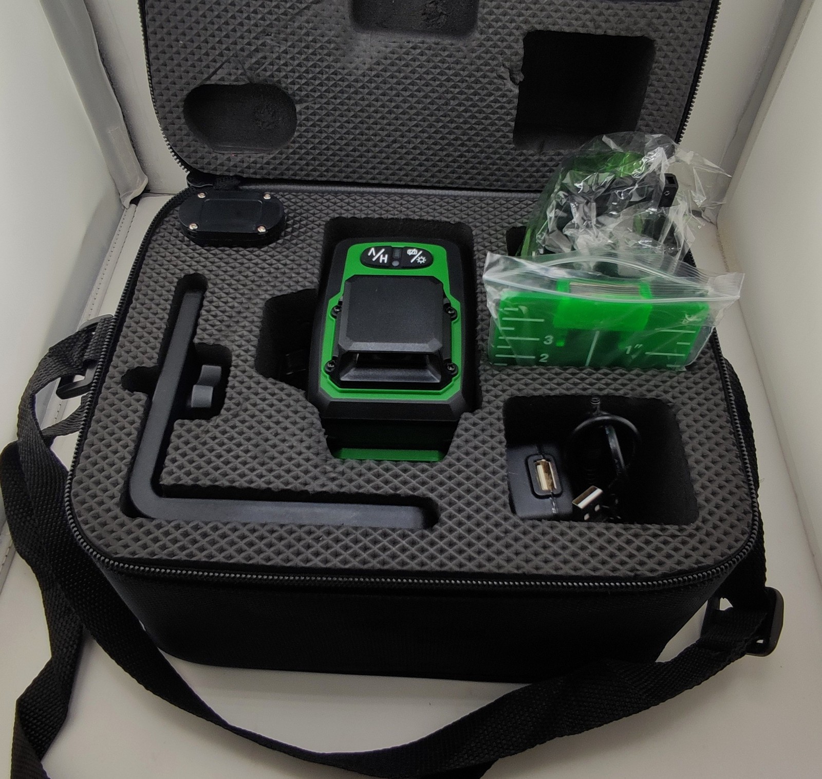 16 Line Laser Level 360 Self Leveling, 4x360°Professional 4D Green Cross Line