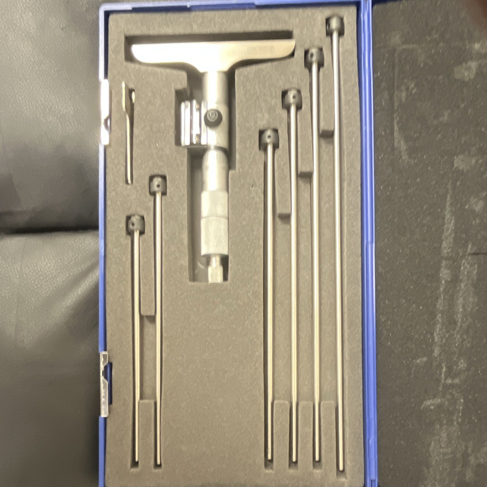 Fowler Depth Micrometer Set 0-6 in Mechanical 0.001 in Resolution w/ Case