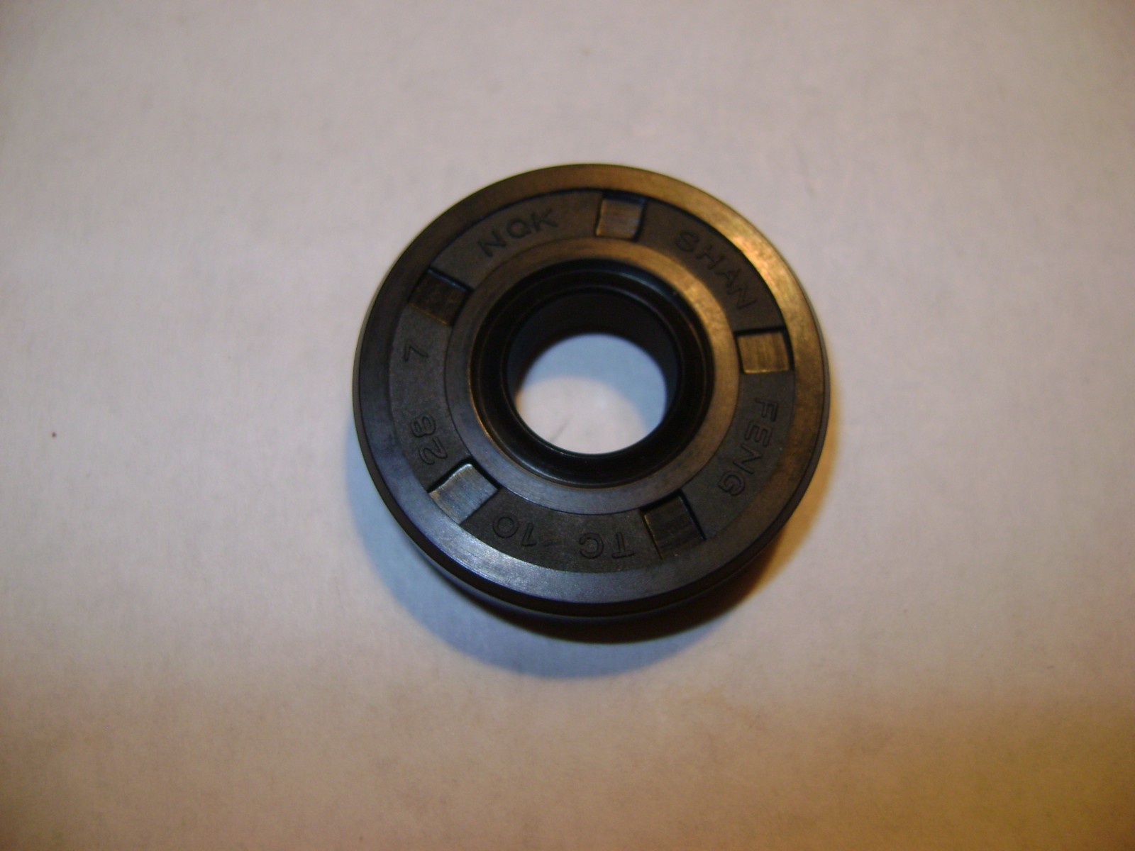 NEW TC 10X28X7 DOUBLE LIPS METRIC OIL / DUST SEAL 10mm X 28mm X 7mm
