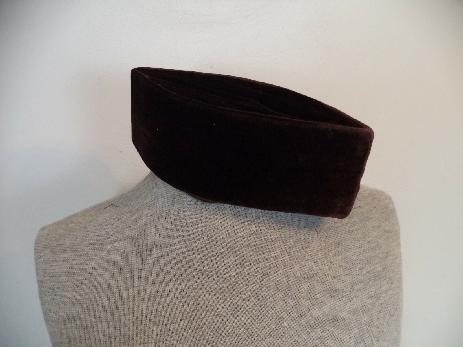 Executive Brown Handmade African/ Middle Eastern Velvet Hat. One Size.