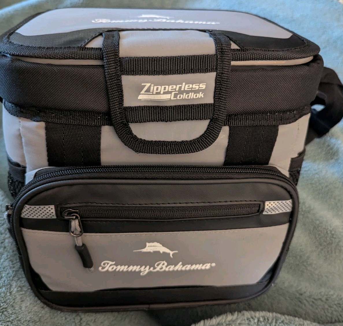 TOMMY BAHAMA Zipperless Cooler  Shoulder Lunch Bag Black And Gray ***SEE NOTE