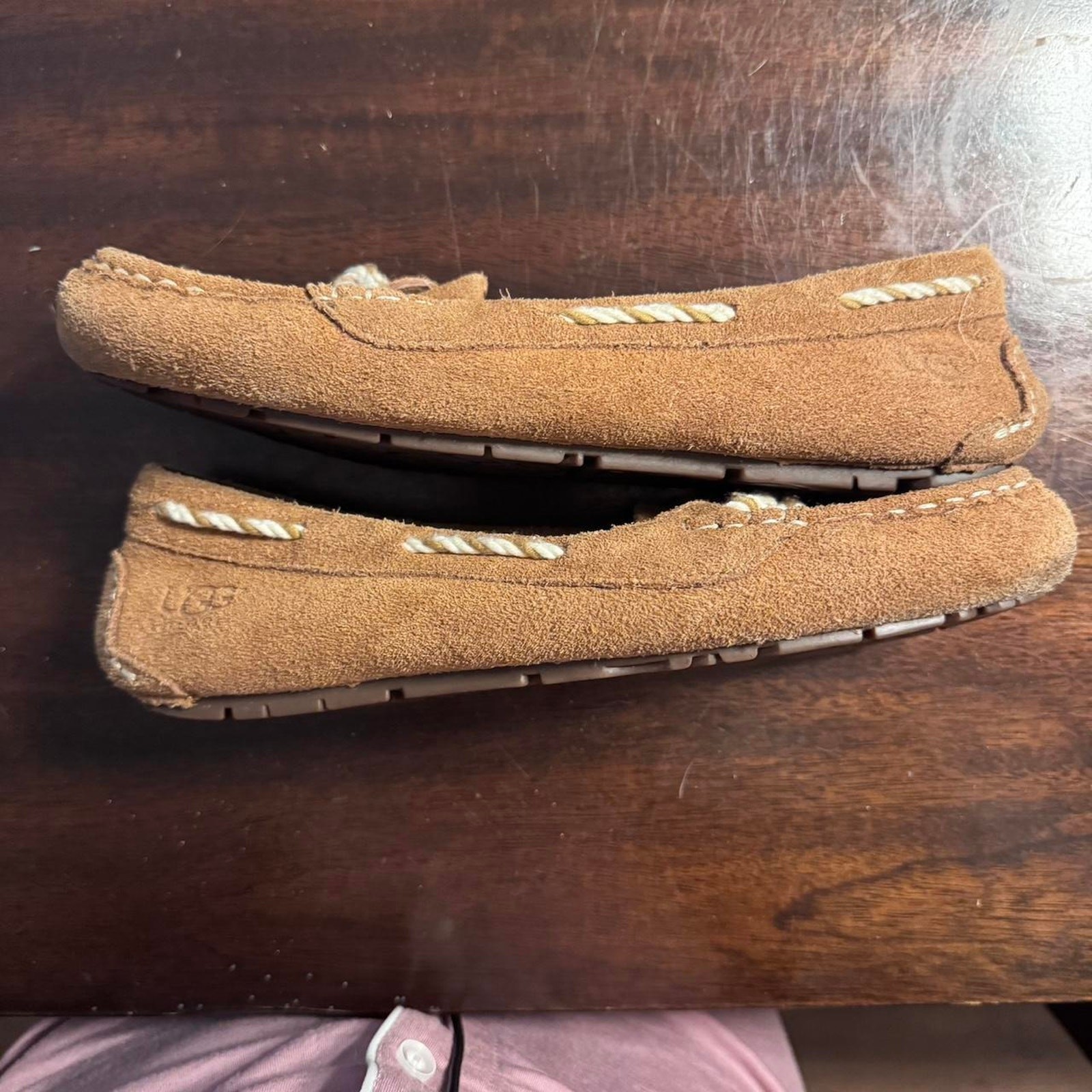 Tan ugg slippers ugg