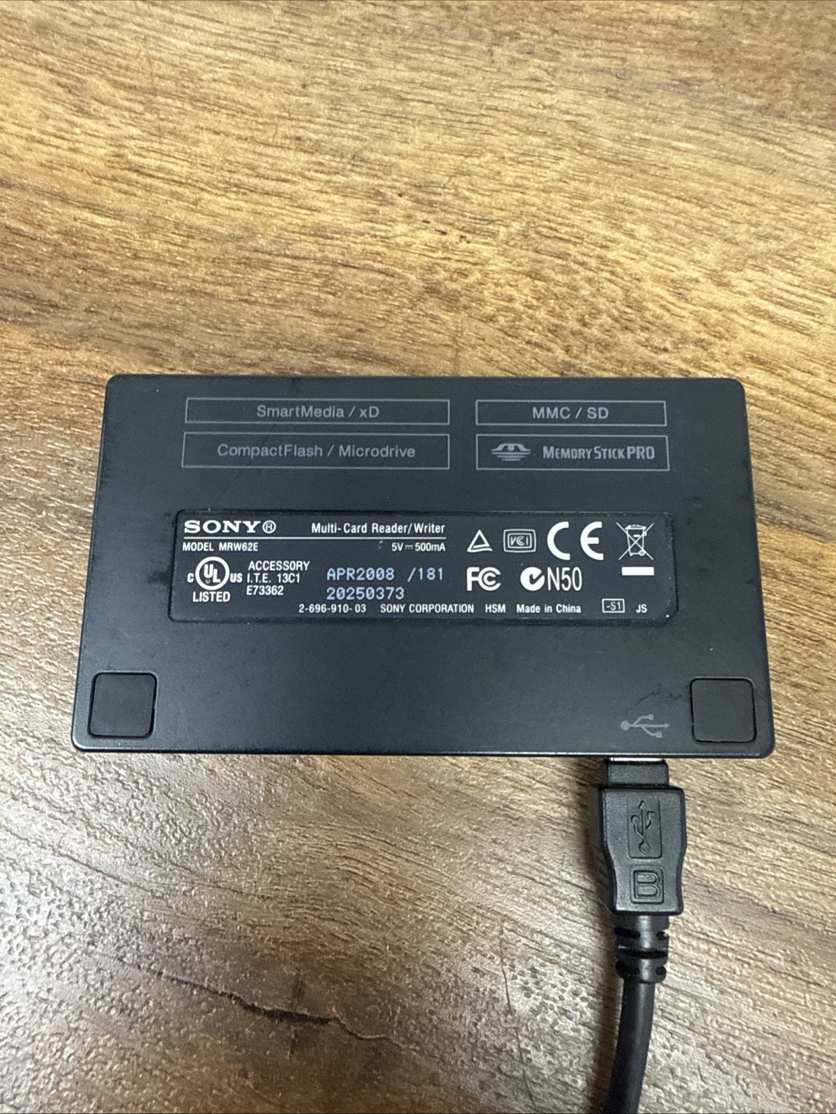 Sony MRW62E Multi-Card Reader/Writer, Memory Stick Pro, Compact Flash, SD, xD