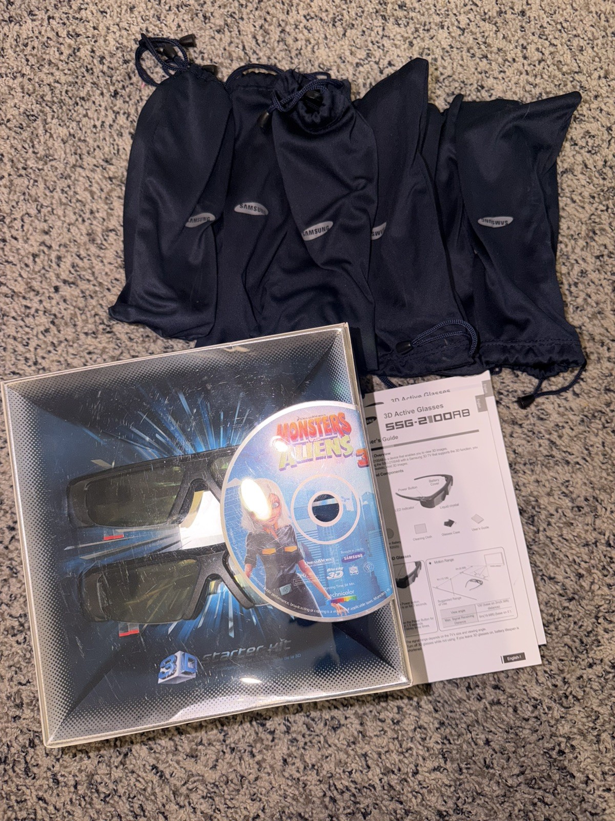 Samsung 3D Starter Kit  Active Glasses & Monsters VS Aliens 3D Blu-Ray NEW