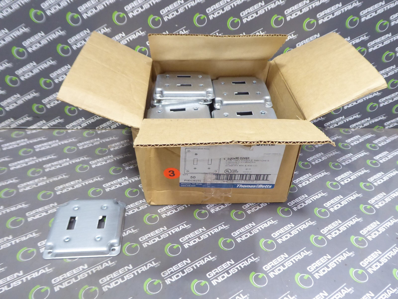 NEW Lot of 25 Thomas & Betts RS5 Dual Toggle Switch Receptacle Covers 4" Square