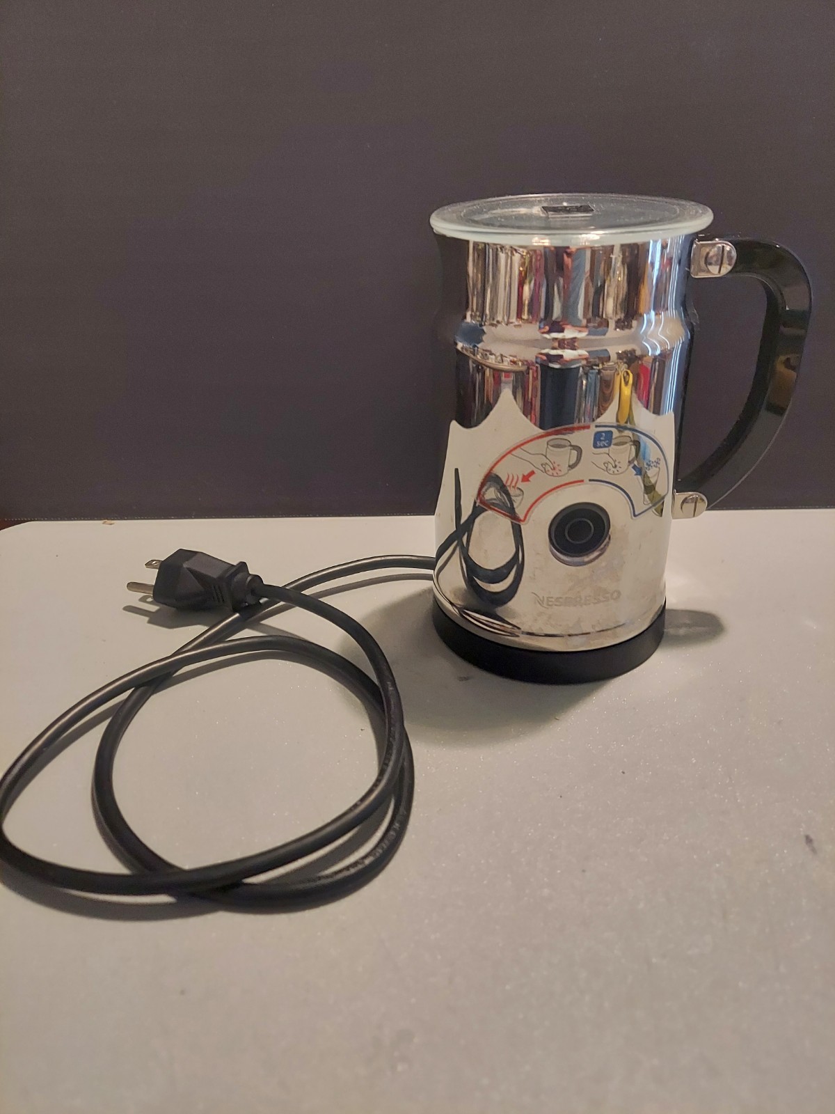 Nespresso Electric Frother Hot & Cold Settings Stainless Tested & Works