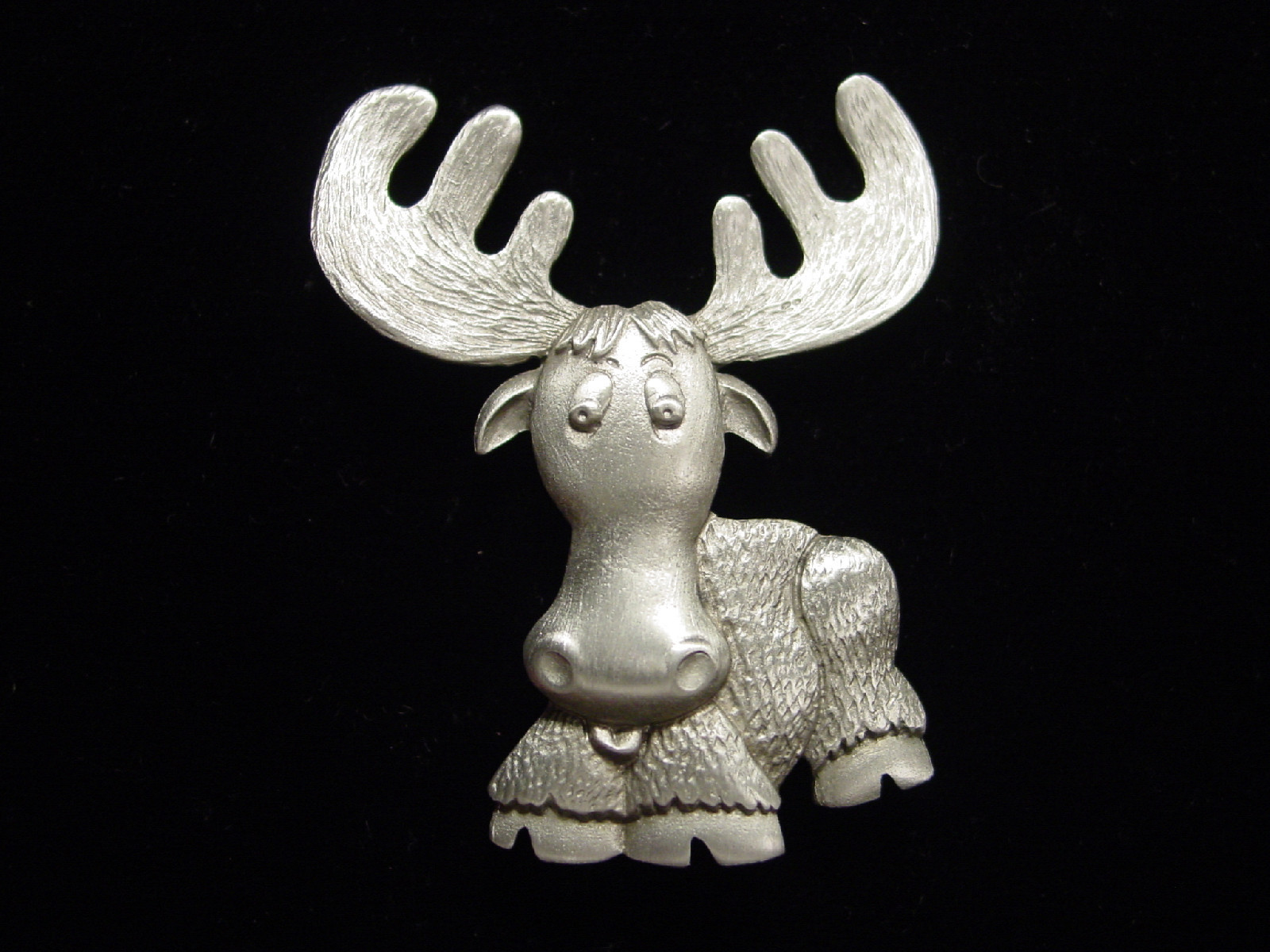 "JJ" Jonette Jewelry Silver Pewter 'Cartoon Moose' Pin ~ will make you SMILE!