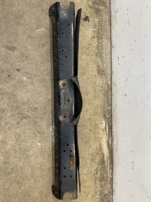 2016 Freightliner Cascadia Frame Crossmember A1524587000 (648-11564)