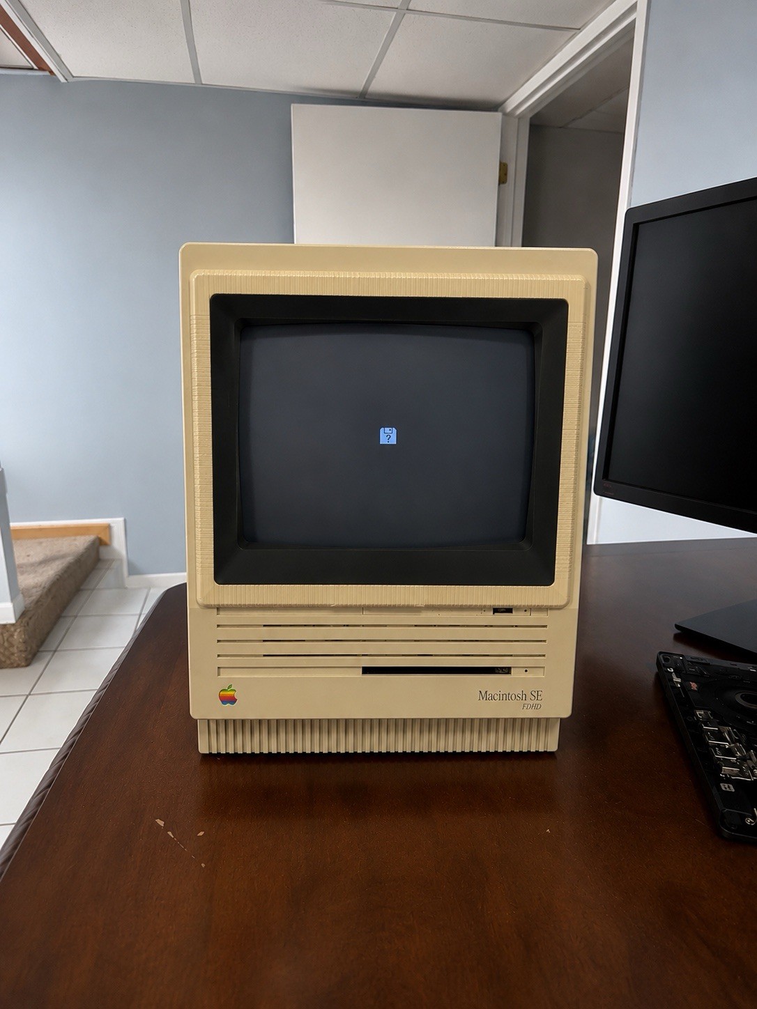 VINTAGE Apple Macintosh SE FDHD As Is