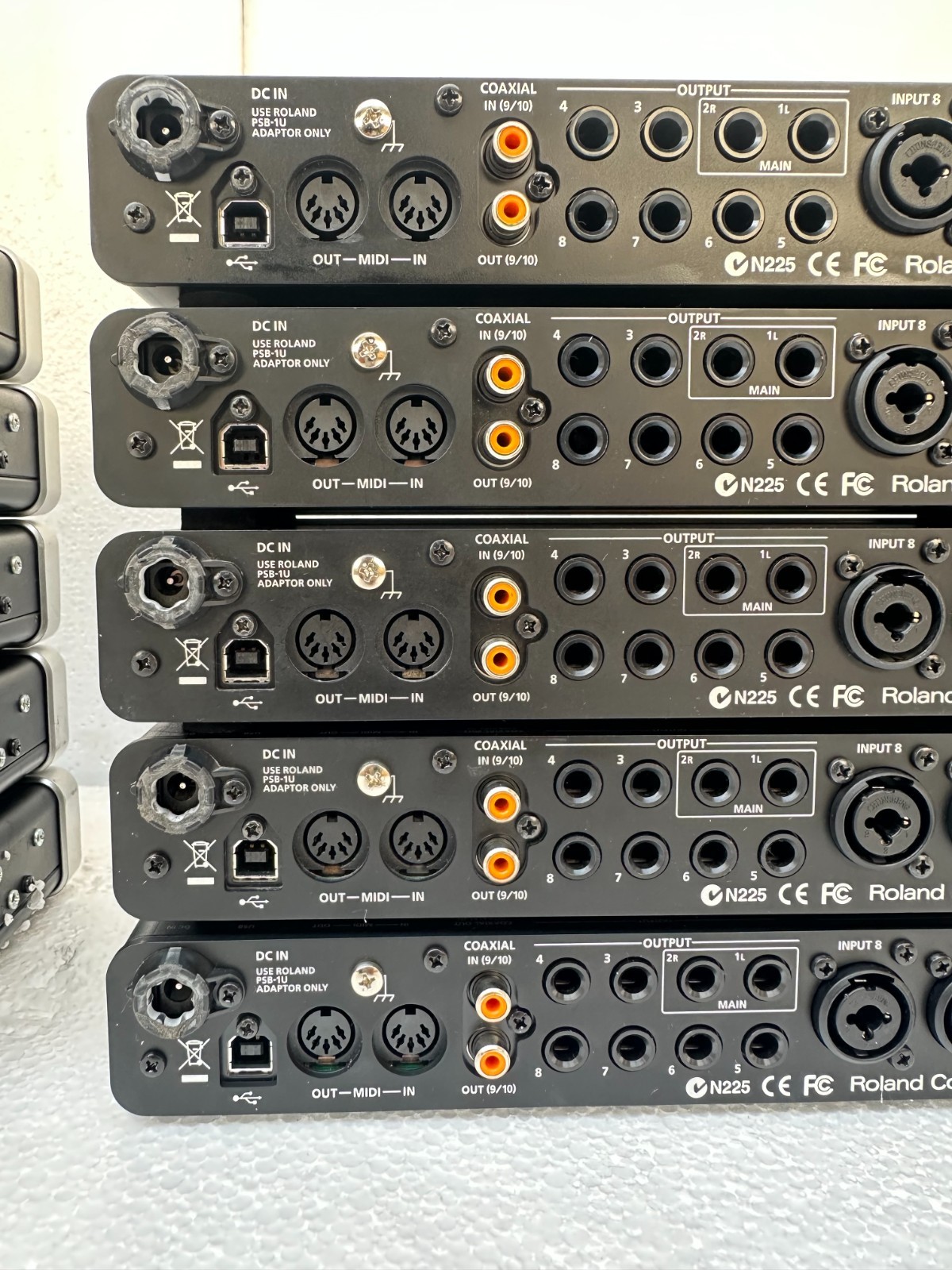 Roland Octa-Capture UA-1010 10-input , 10-output Hi-speed USB Audio Interface