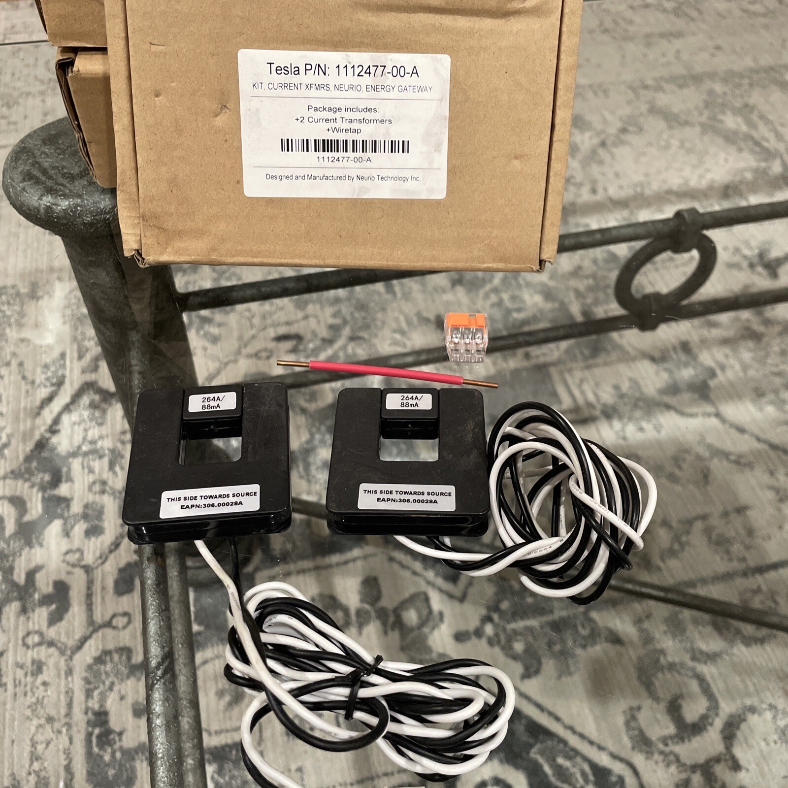 Tesla 1112477-00-A  {2 Current Transformers and Wiretap}