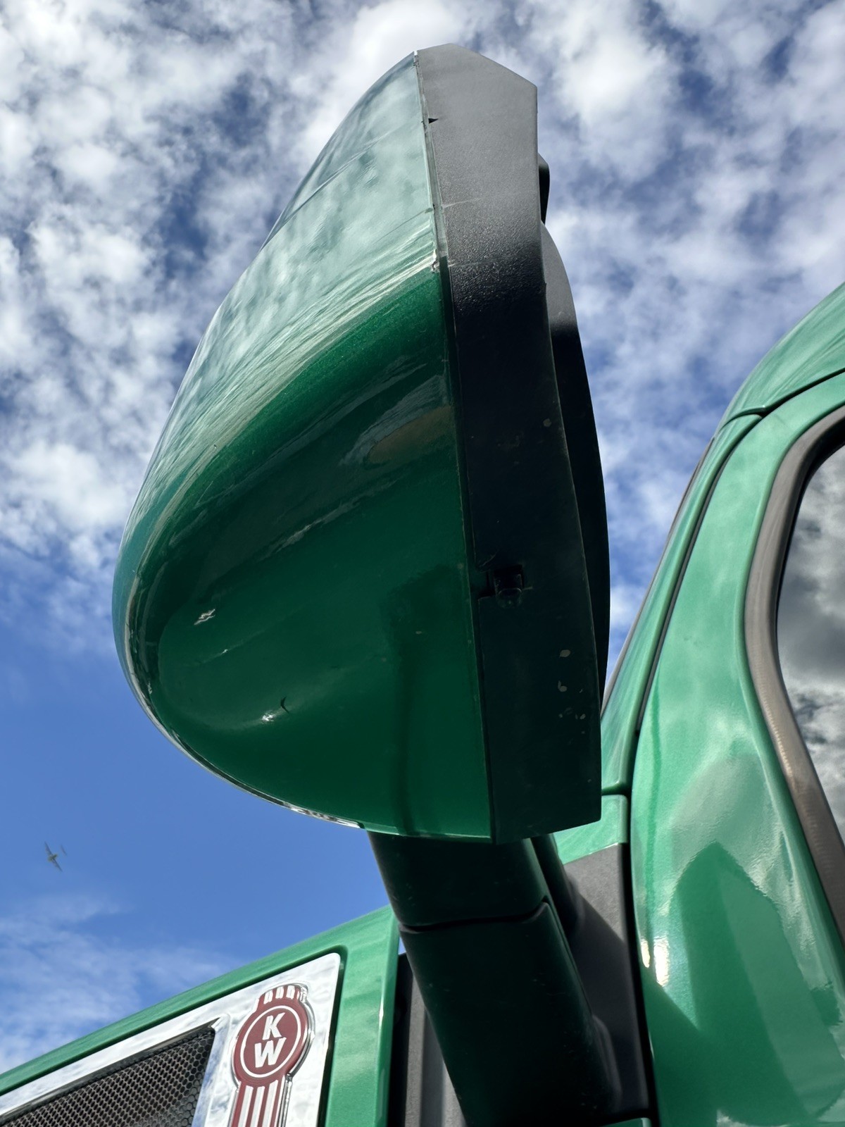 2012-2027 Kenworth T680 POLY Left/Driver Door Mirror - Used