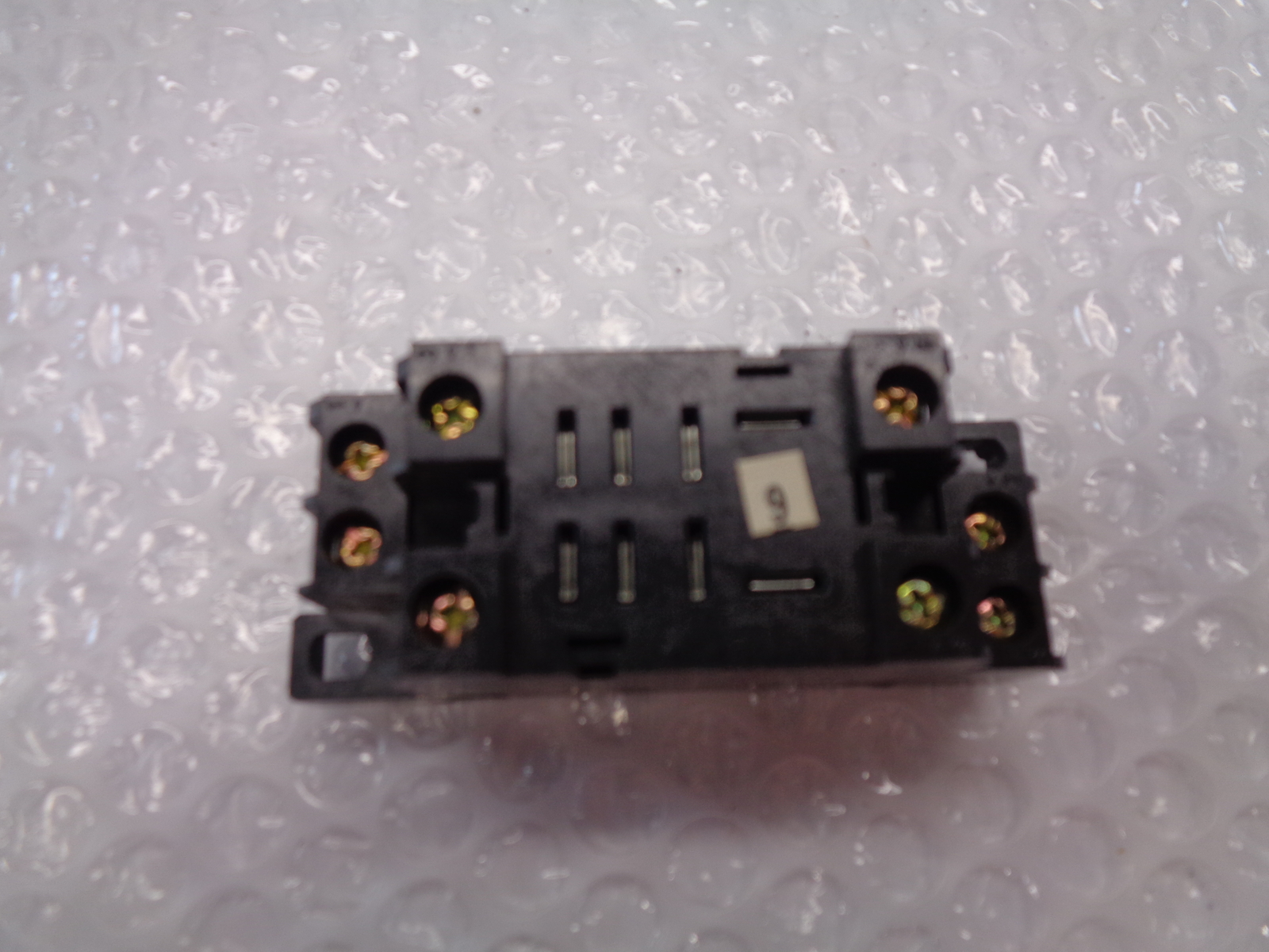 CUTLER HAMMER D7PA2 RELAY BASE NSNP