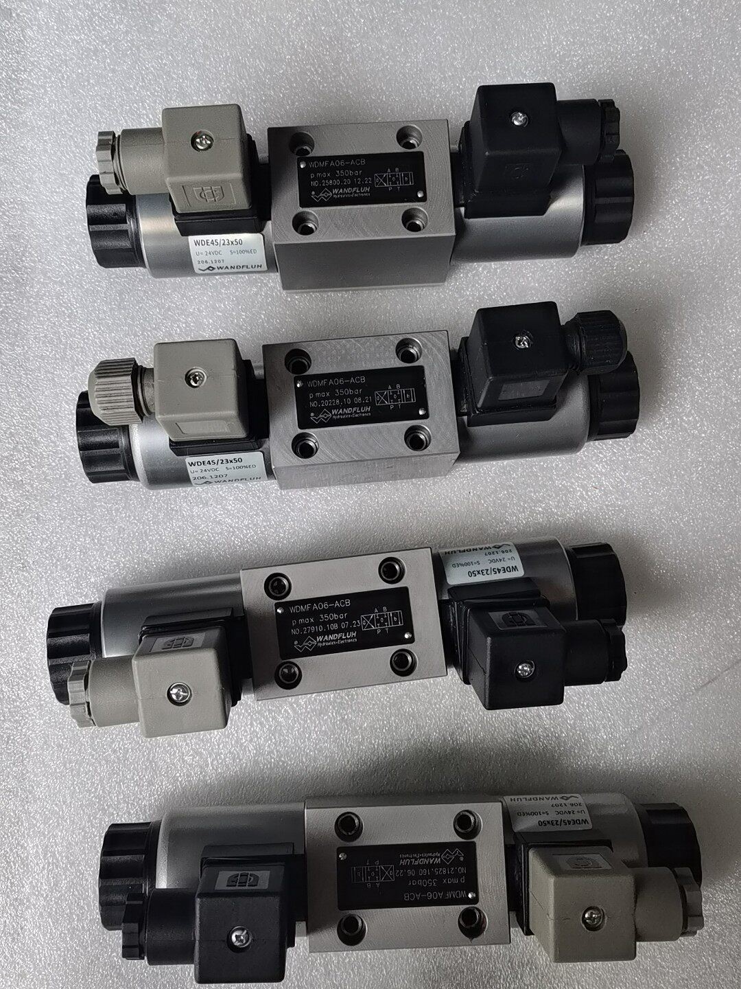1PS   New Wandfluh WDMFA06-ACB Solenoid Valve