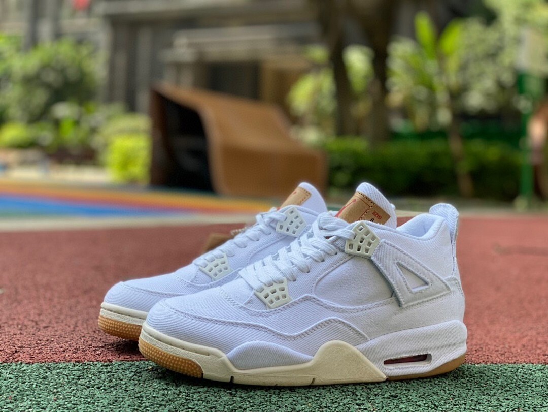 Air J*rdan 4 AJ4 Retro “Levi's White” Blank Tag AO2571-100 NEW Men's Size 4-11