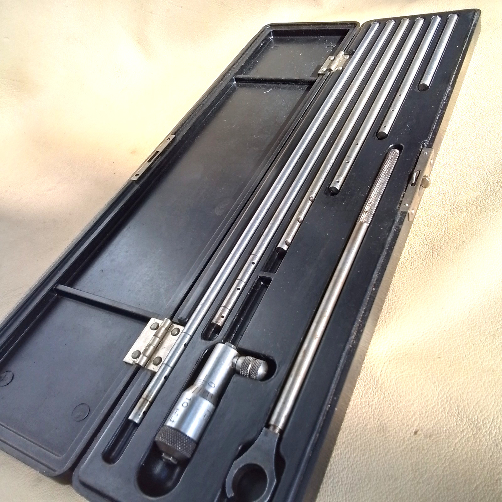 International Tool Co. Full Set INSIDE MICROMETER CALIPERS, Six 3" thru 12" Rods