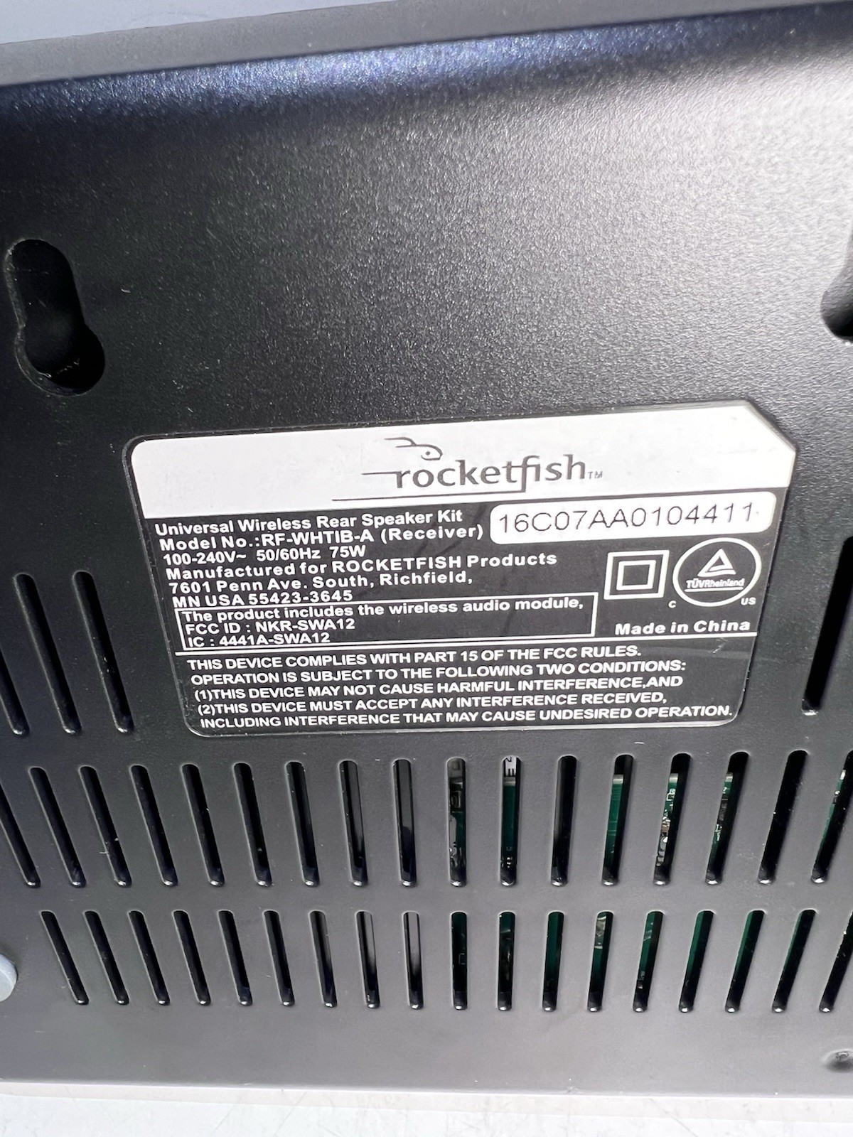 ROCKETFISH RF-WHTIB-A & SENDER SPEAKER KIT RF - BTR319.