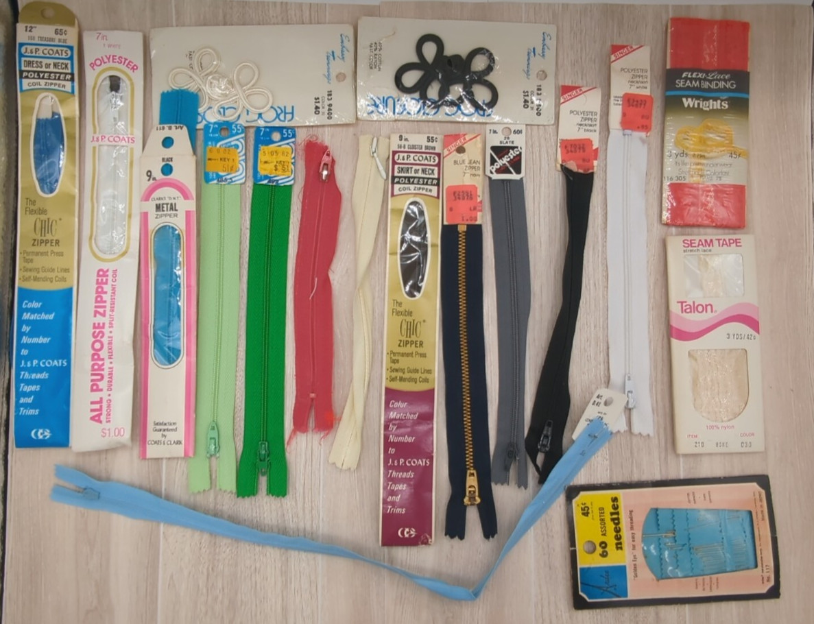 Vintage Zippers Sewing Crafting Notions Lot