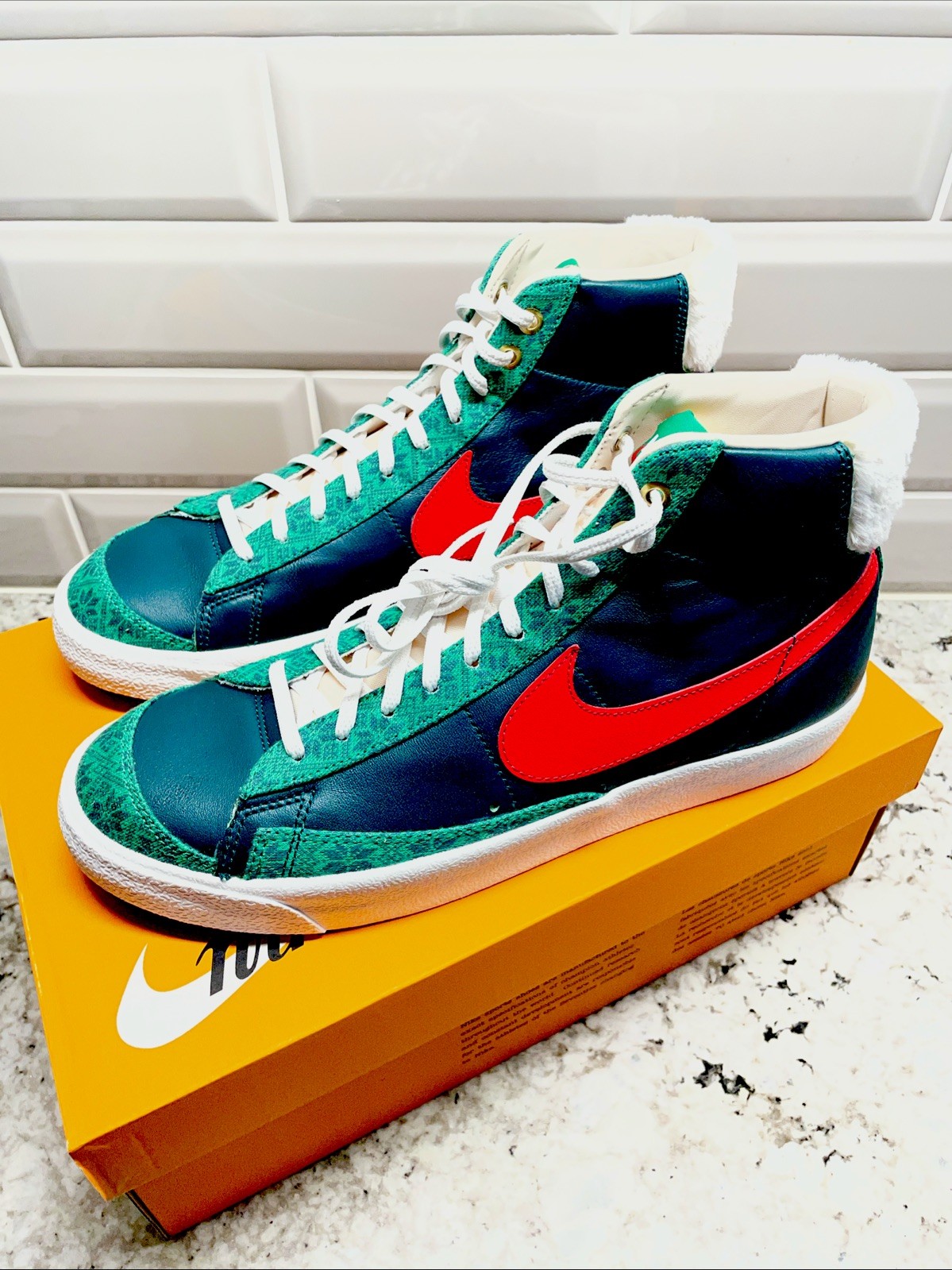 Nike Blazer '77 Vintage Mid Christmas 10.5M Brand New With Box