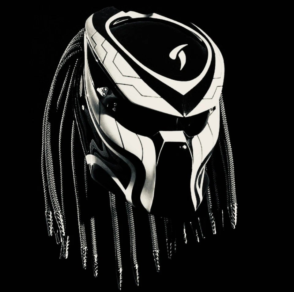 TOP INTERNATIONAL PREDATOR MOTORCYCLE HELMET LINE STYLE ((DOT & ECE CERTIFIED))