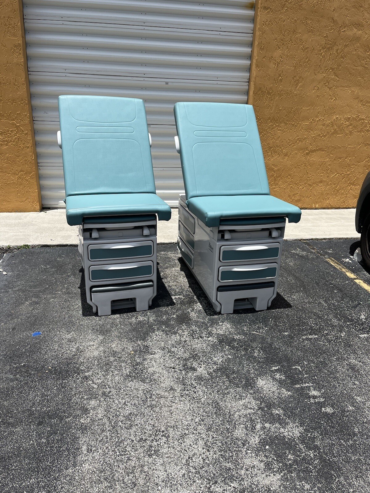 MIDMARK 204 EXAM TABLE