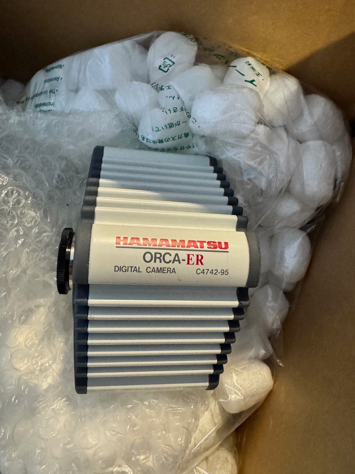 EUC Hamamatsu ORCA-ER Monochrome CCD Digital Microscope Camera C4742-95-12ERG