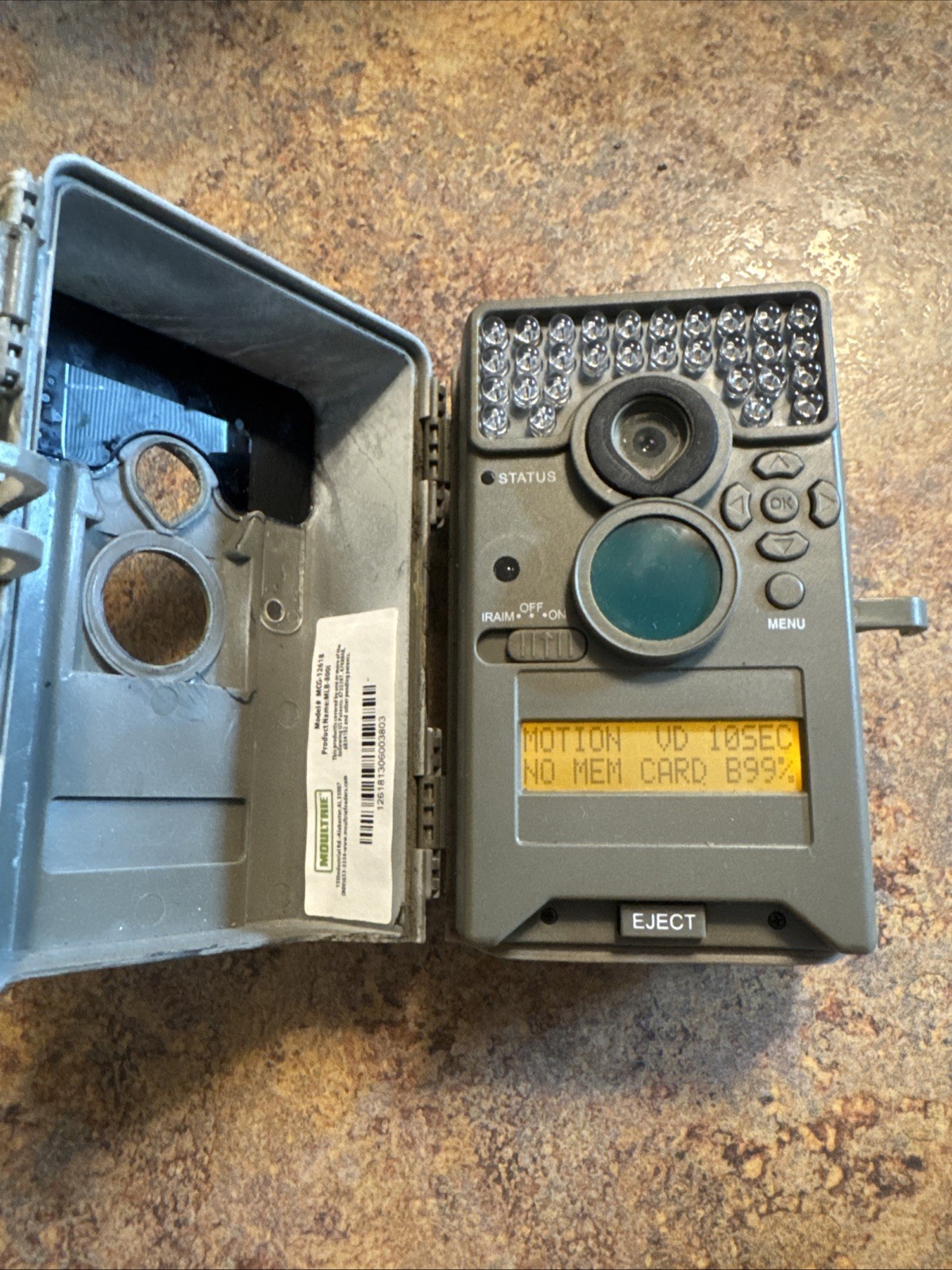 Moultrie MCG-12618 - Security Hunting Trail Camera / Game Trail Camera